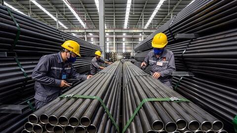 Giá thép hôm nay ngày 14/1/2024: Giảm trên sàn giao dịch