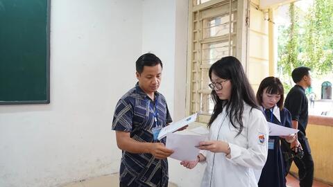 Để chinh phục bài thi tiếng Anh tốt nghiệp THPT với nhiều điểm mới