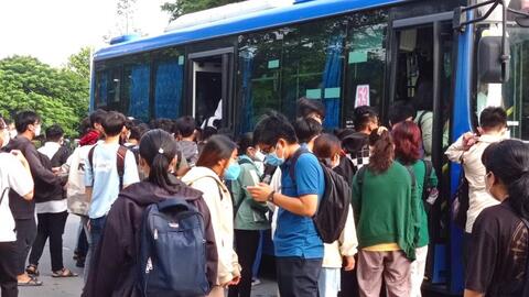 Sinh viên ĐH Quốc gia TPHCM mong có tuyến xe buýt nội bộ trong khu đô thị
