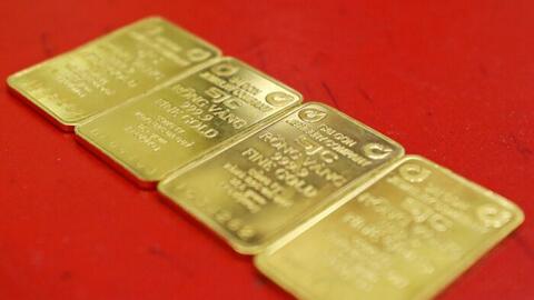 Ngân hàng Nhà nước dừng đấu thấu vàng miếng: Chuyển phương án bình ổn là cần thiết