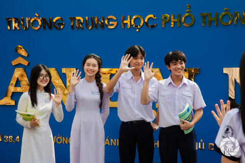 Bộ sách giáo khoa thống nhất cần dựa trên nền tảng chương trình hiện hành