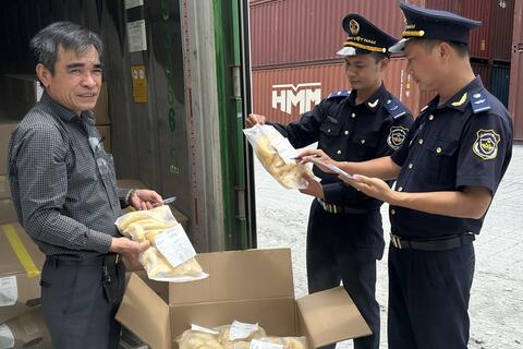 Tiết kiệm gần 1 triệu USD cho một lô hàng xuất khẩu