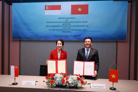 Ký kết thương mại gạo với Singapore, mở rộng cơ hội xuất khẩu gạo Việt
