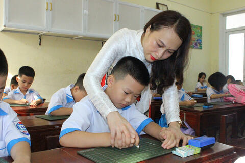 Xét thăng hạng chức danh nghề nghiệp giáo viên: Đáp ứng mong mỏi của nhà giáo