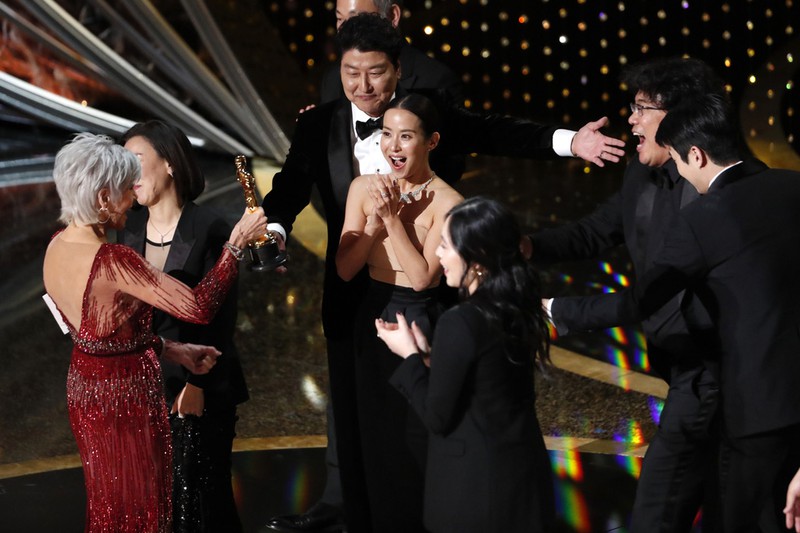 những khoảnh khắc khó quên ở lễ trao giải oscar lần thứ 92 hình 18 nhung khoanh khac kho quen o le trao giai oscar lan thu 92 hinh 18