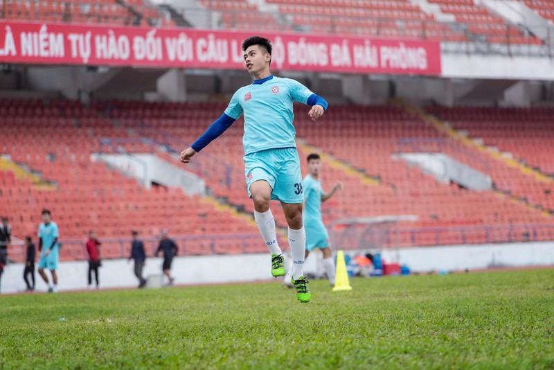 10 cau thu tre nhat du v-league 2020: binh duong