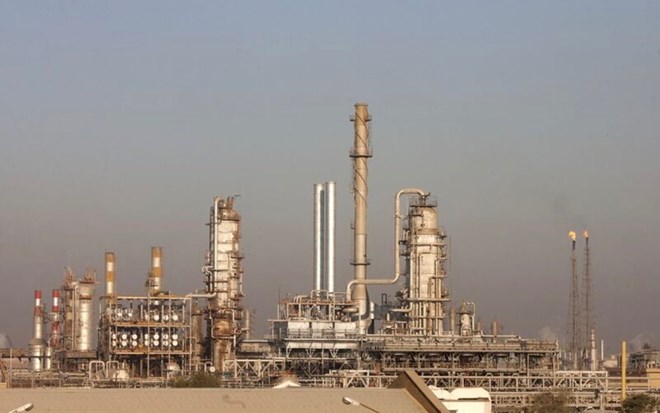 Căng thẳng Iran-Israel có thể thúc đẩy giá dầu lên tới 300 USD/thùng