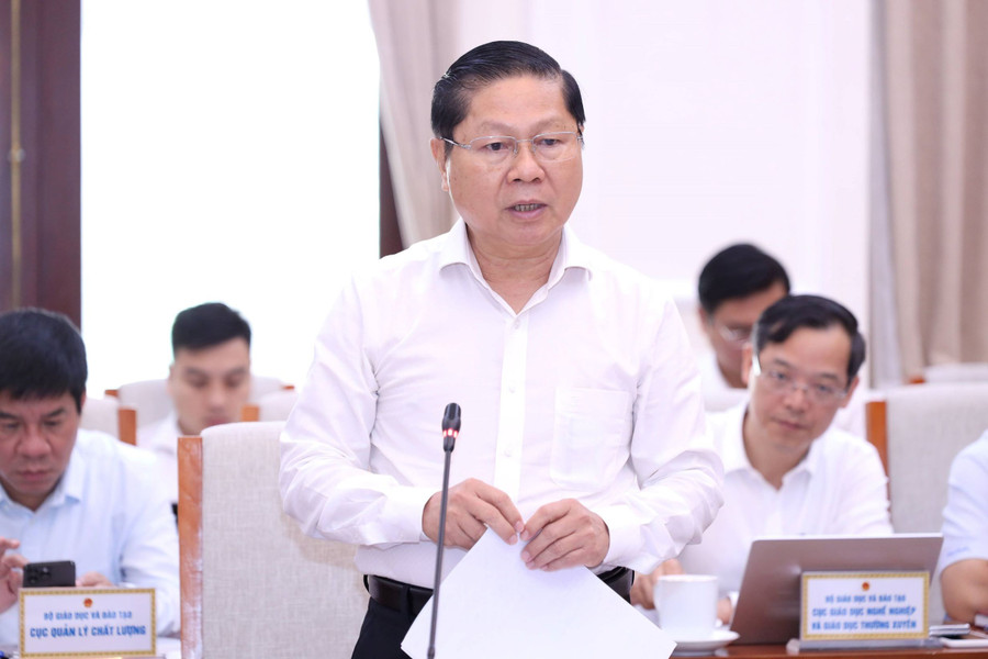 hoi-nghi-9.jpg