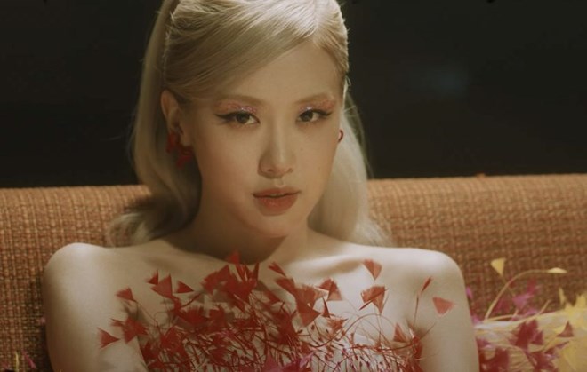 Rosé phá kỷ lục Billboard, vượt Blackpink, NewJeans