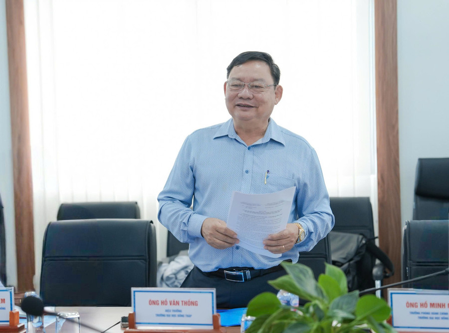 PGS.TS Hồ Văn Thống, Hiệu trưởng Trường Đại học Đồng Tháp mong muốn hợp tác thông tin giữa Báo và Nhà trường toàn diện hơn trong thời gian tới z7361072170330-77d6c9f9666826f5e04d0349857cdf82.jpg