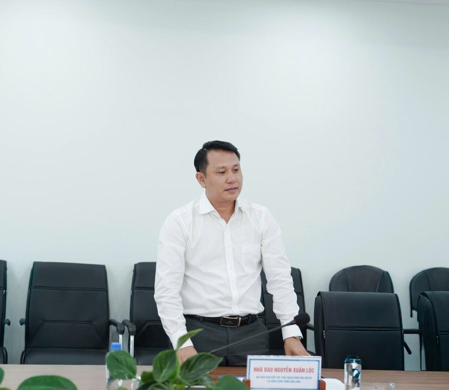 Ông Nguyễn Xuân Lộc, Phụ trách Văn phòng Đại diện Báo Giáo dục và Thời đại khu vực ĐBSCL mong muốn hai đơn vị phối hợp và đẩy mạnh công tác truyền thông trong thời gian tới z7361072104714-0af3f916bf173e92288fac629197e737.jpg