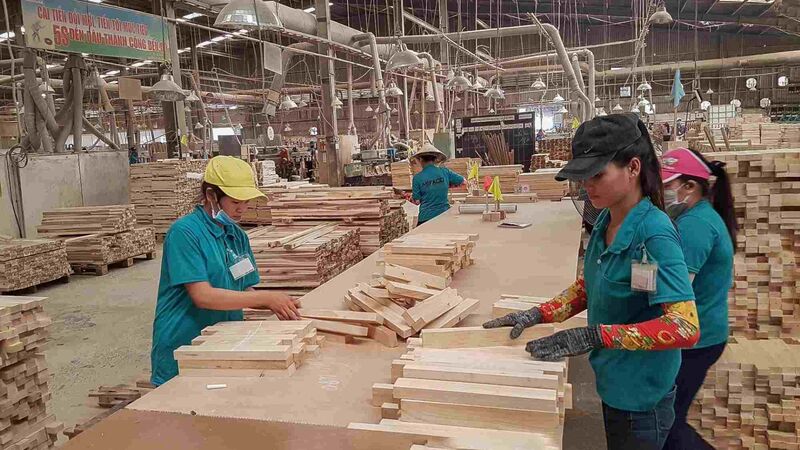 Việt Nam đã vươn lên trở thành nước xuất khẩu đồ nội thất lớn thứ hai thế giới. Ảnh minh họa