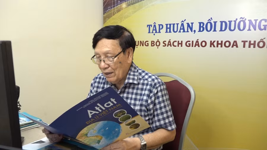 Nhà xuất bản Giáo dục Việt Nam đã hoàn tất tập huấn 152 đầu sách giáo khoa thống nhất cho giáo viên, cán bộ quản lý giáo dục.