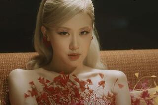 <a href="/giai-tri" title="Giải trí" rel="dofollow">Giải trí</a>
