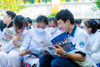 Chuẩn hóa để nâng chất