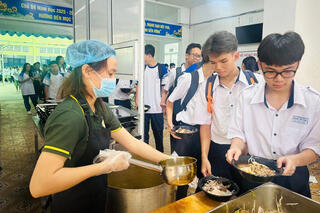 Bữa ăn học đường khoa học, an toàn