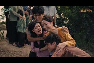 AI THƯƠNG AI MẾN - PHÂN ĐOẠN HAI MẾN NHẬN TIN TÍA MÁ MẤT | ĐANG CHIẾU TẠI RẠP