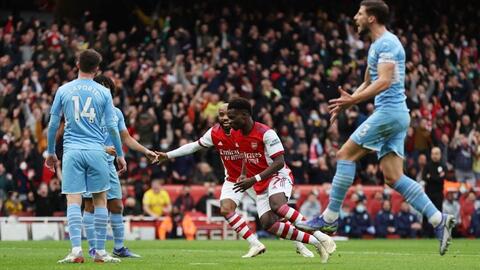 Arsenal: Chỉ là "hoãn sự khốn khổ" sang tháng 1...