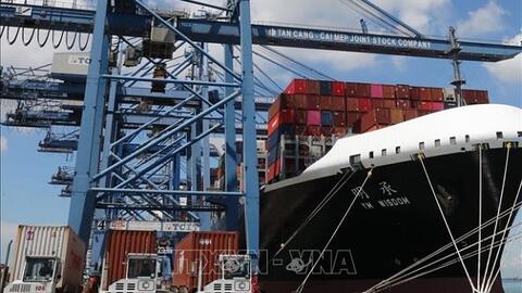 ADB giữ nguyên dự báo tăng trưởng của Việt Nam năm 2022 ở mức 6,5%