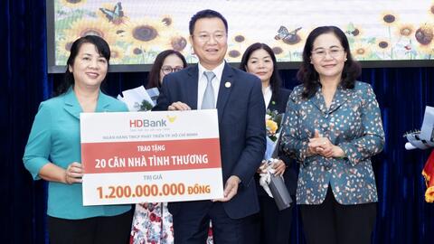 Doanh nghiệp lớn cùng TP HCM hưởng ứng Tháng cao điểm “Vì người nghèo” 2022