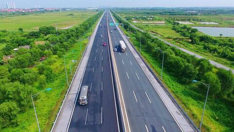 Báo cáo Thủ tướng Chính phủ về kế hoạch xây dựng Quy chuẩn đường cao tốc trước 30/11