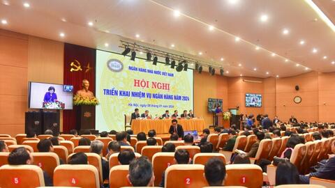 Thống đốc: VND mất giá chưa đến 3%, dự trữ ngoại hối cải thiện trở lại trong năm 2023
