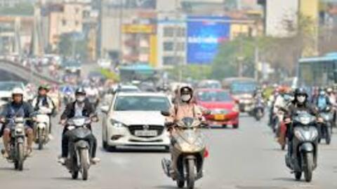 Thị trường ô tô Việt Nam: Sức mua cầm chừng, chờ giảm thuế trước bạ