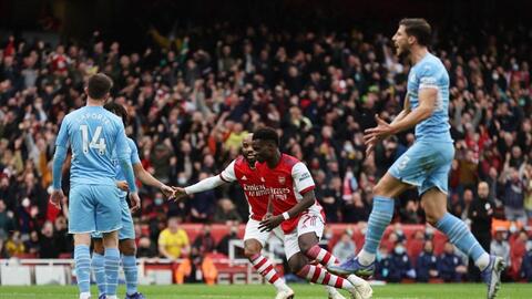 Arsenal: Chỉ là "hoãn sự khốn khổ" sang tháng 1...