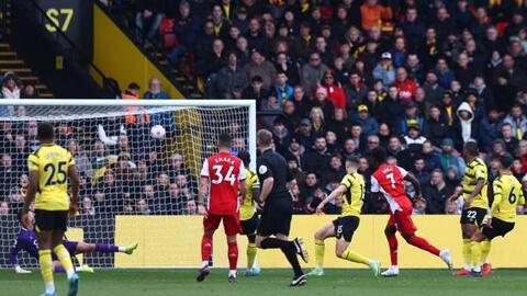 Man United bại trận, Arsenal trở lại top 4 Premier League