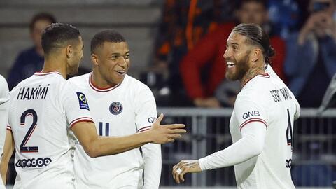 Thắng đậm Angers, PSG vẫn chưa thể vô địch Ligue 1 trong ngày vắng Messi