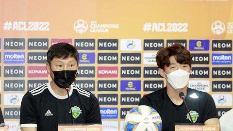 Jeonbuk Hyundai Motors dè chừng chiến thuật của HAGL