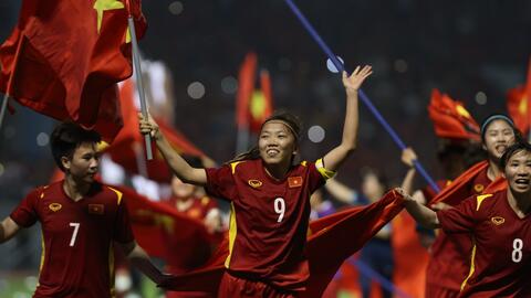 ĐT nữ Việt Nam - ĐT nữ Campuchia: Những “cô gái kim cương” nở nụ cười?