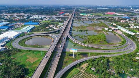 Điểm sáng về thu hút đầu tư vào khu kinh tế, khu công nghiệp