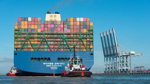 Giá cước biển tăng 'nóng' sẽ gây áp lực thế nào lên doanh nghiệp xuất khẩu Việt Nam?