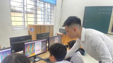 Sau miễn học phí: Cần kiểm soát các khoản “phụ phí” trong nhà trường