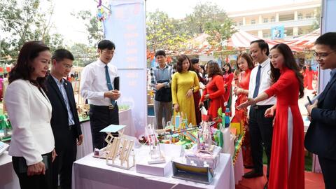 Học tập suốt đời - động lực để đổi mới, phát triển giáo dục