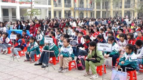 Giáo viên, học sinh huyện Thanh Oai giao lưu viết chữ đẹp