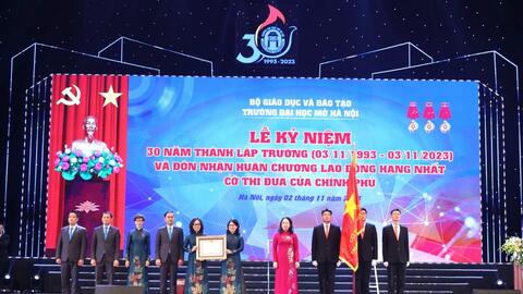 Tiên phong phát triển giáo dục mở và kiến tạo xã hội học tập