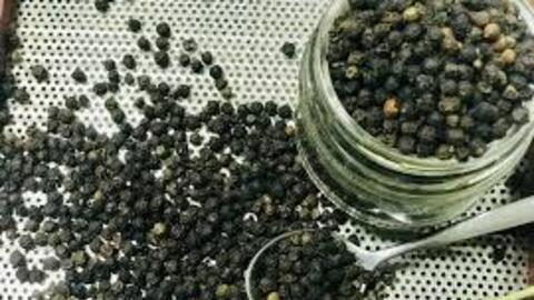 Giá tiêu hôm nay 4/7/2025: trong nước giảm mạnh