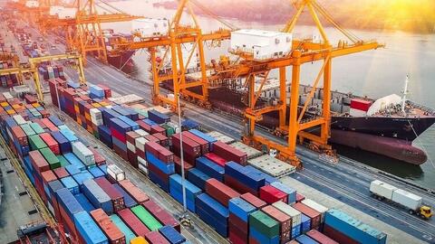 Xuất khẩu hàng hóa: Doanh nghiệp tăng tốc về đích 6 tháng cuối năm 2025