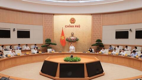 Bàn giải pháp tái cơ cấu tổ chức tín dụng, xử lý nợ xấu