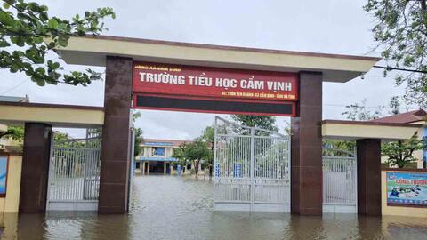 Hà Tĩnh vẫn còn 12.207 học sinh phải nghỉ học do mưa lũ
