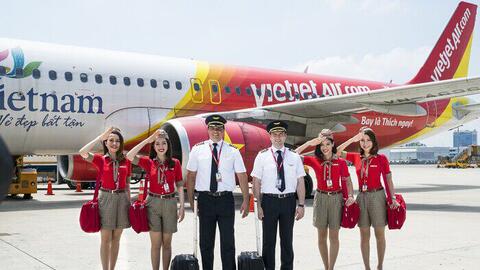 Làn sóng thoái vốn các doanh nghiệp trên sàn