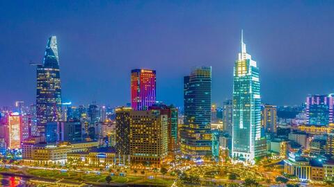 Việt Nam - Điểm đến đầu tư và trung tâm tài chính tương lai