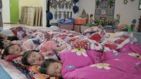 "Giữ nhiệt" cho các trường học, bệnh viện vùng cao ngày giá rét