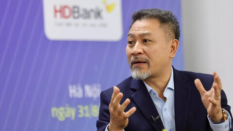 Thi tốt nghiệp THPT trên máy tính: Lợi ích, thách thức và giải pháp