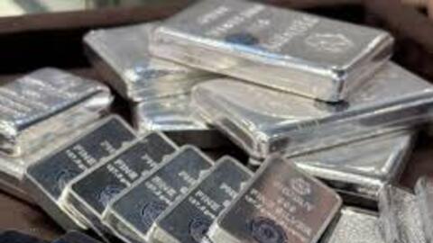 Giá bạc hôm nay 19/2/2026: Bạc phục hồi