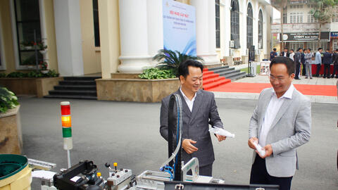 Gắn kết hướng nghiệp, đào tạo với nhu cầu thị trường lao động