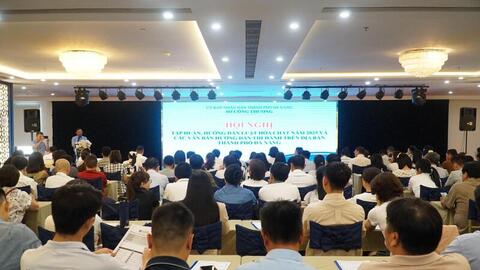 Đà Nẵng: 'Cầm tay chỉ việc' thực hiện Luật Hóa chất cho doanh nghiệp