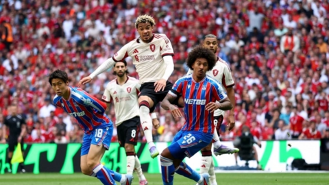 Nhận định bóng đá Liverpool và Crystal Palace, 21h00 ngày 25/4